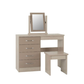 nevada oyster dressing table set